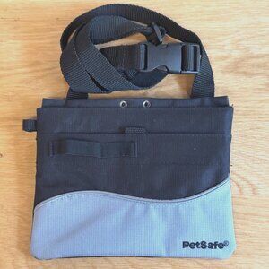 PetSafe Treat Pouch Bag, Black/Grey